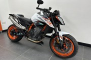 KTM 890 DUKE