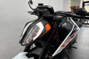 KTM 890 DUKE