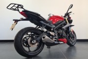 TRIUMPH STREET TRIPLE 675