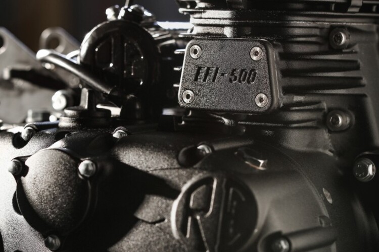 ROYAL ENFIELD CLASSIC CHROME