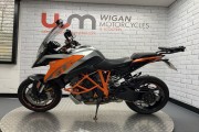 KTM 1290 SUPER DUKE GT