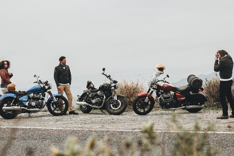 ROYAL ENFIELD SUPER METEOR 650