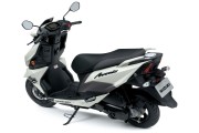 SUZUKI AVENIS 125