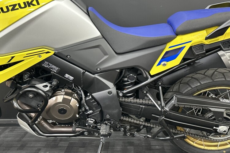SUZUKI V-STROM 1050 DE