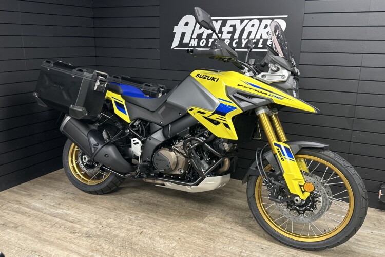 SUZUKI V-STROM 1050