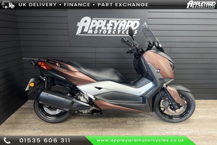 YAMAHA X-MAX