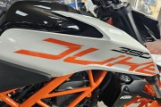 KTM 390 DUKE 17