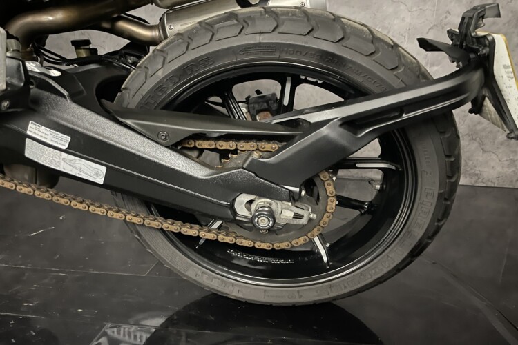 DUCATI SCRAMBLER 1100