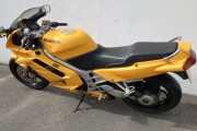 HONDA VFR750F-L