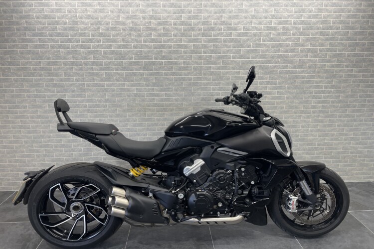 DUCATI DIAVEL