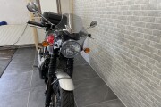 TRIUMPH BONNEVILLE T120