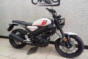 YAMAHA XSR125