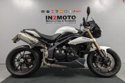 TRIUMPH SPEED TRIPLE 1050