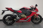 HONDA CBR1000RR FIREBLADE