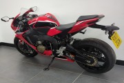 HONDA CBR1000RR FIREBLADE