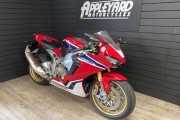 HONDA CBR1000RR FIREBLADE