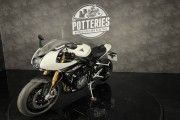 TRIUMPH SPEED TRIPLE 1200