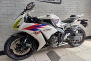 HONDA CBR1000RR FIREBLADE