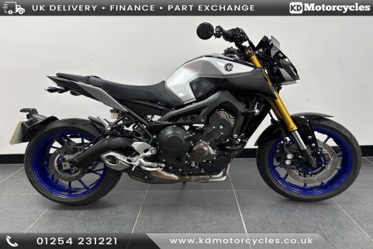 YAMAHA MT-09 SP