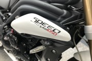 TRIUMPH SPEED TRIPLE 1050