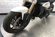 TRIUMPH SPEED TRIPLE 1050