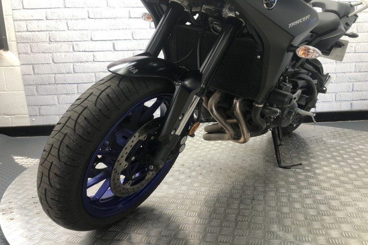 YAMAHA MT 09 TRACER