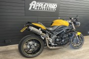 TRIUMPH SPEED TRIPLE 1050