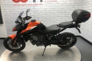 KTM 890 DUKE