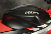 APRILIA TUONO 660