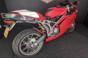 DUCATI 999