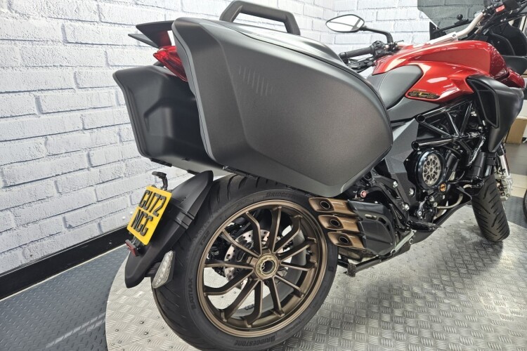 MV AGUSTA TURISMO VELOCE