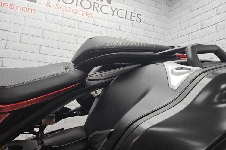 MV AGUSTA TURISMO VELOCE