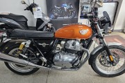 ROYAL ENFIELD INTERCEPTOR INT 650