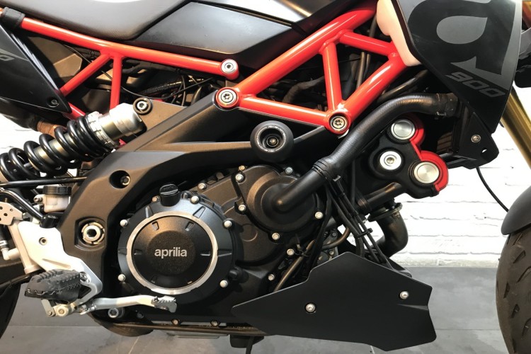 APRILIA DORSODURO