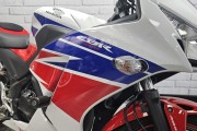 HONDA CBR300 R