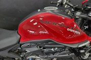 DUCATI MONSTER 937