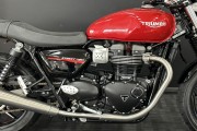 TRIUMPH BONNEVILLE