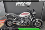 YAMAHA XSR900