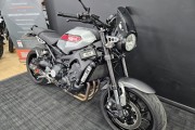 YAMAHA XSR900