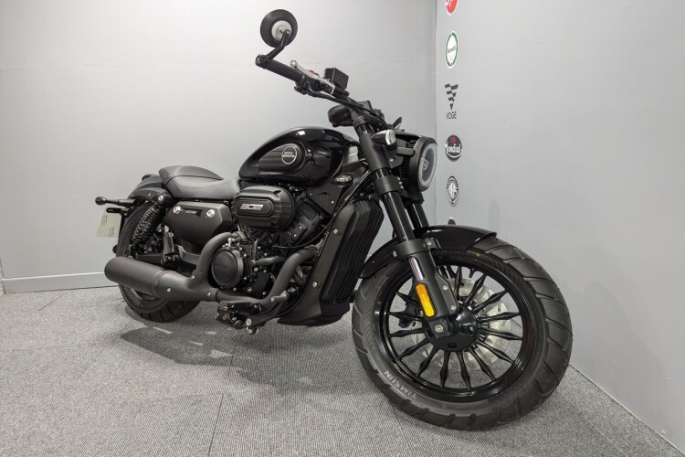 KEEWAY V-CRUISE 302 C