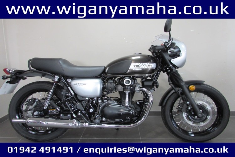 KAWASAKI W800