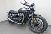 TRIUMPH STREET TWIN