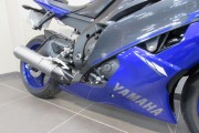 YAMAHA R6