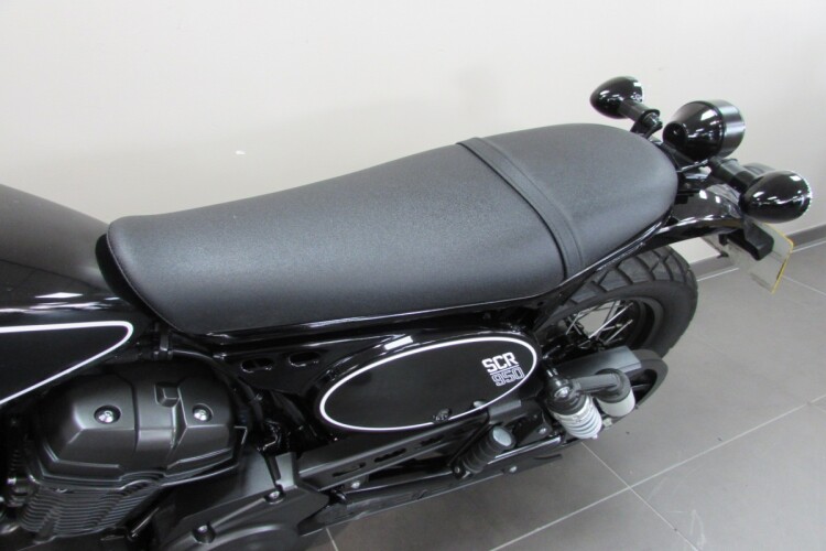 YAMAHA SCR 950