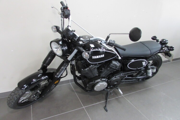 YAMAHA SCR 950