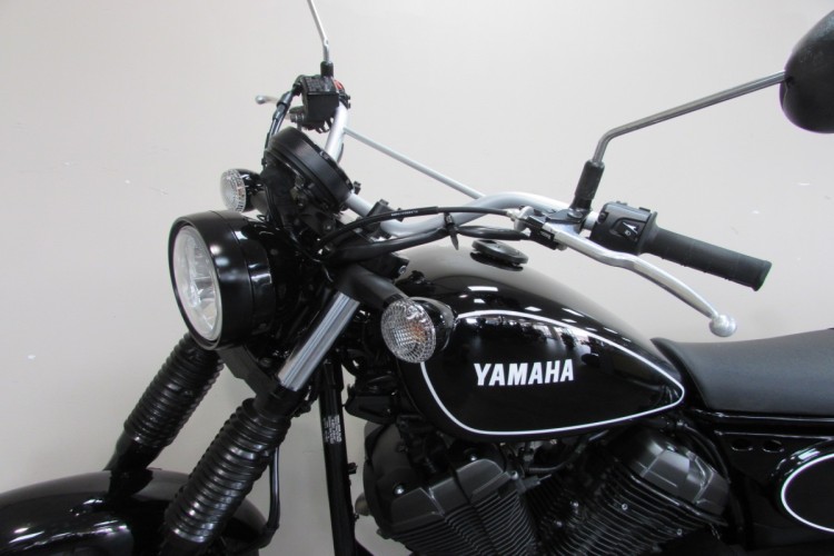 YAMAHA SCR 950
