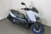 YAMAHA XMAX 300