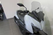 YAMAHA XMAX 300