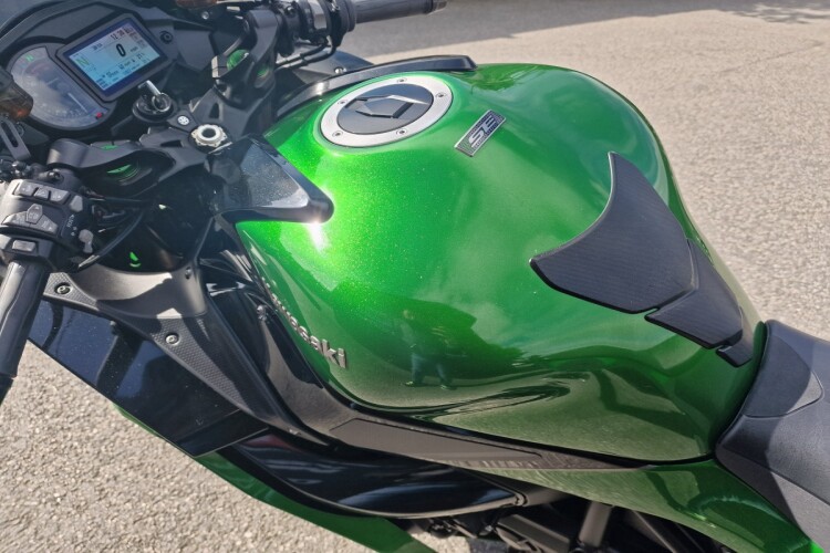 KAWASAKI NINJA H2 SX