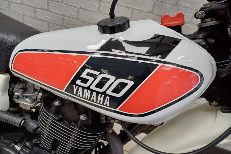 YAMAHA XT500